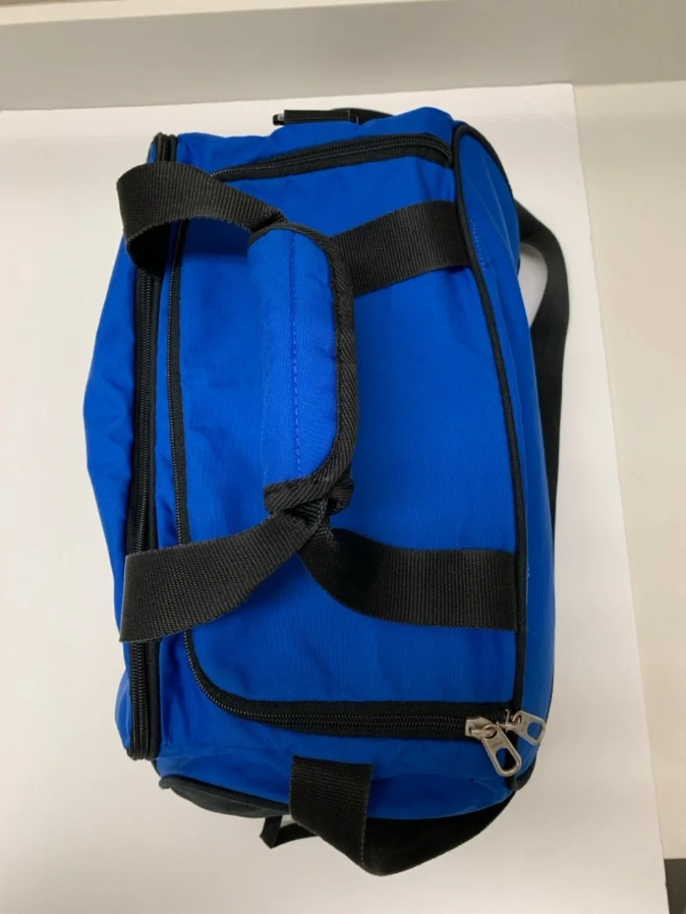 NIKE Brasilia 5 Small Duffle Bag Royal Blue with Black Accents